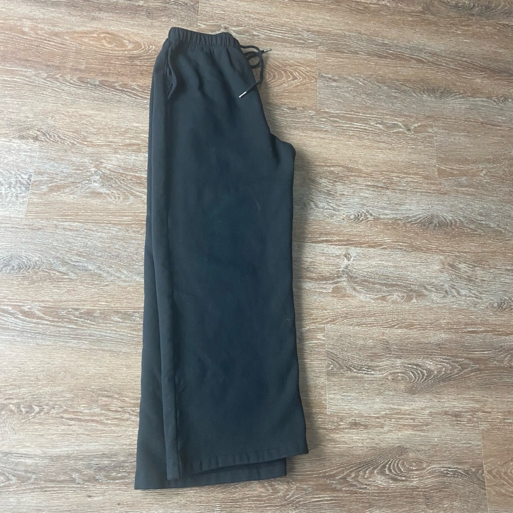 PINK Victoria's Secret Black Joggers - Picture 3 of 4